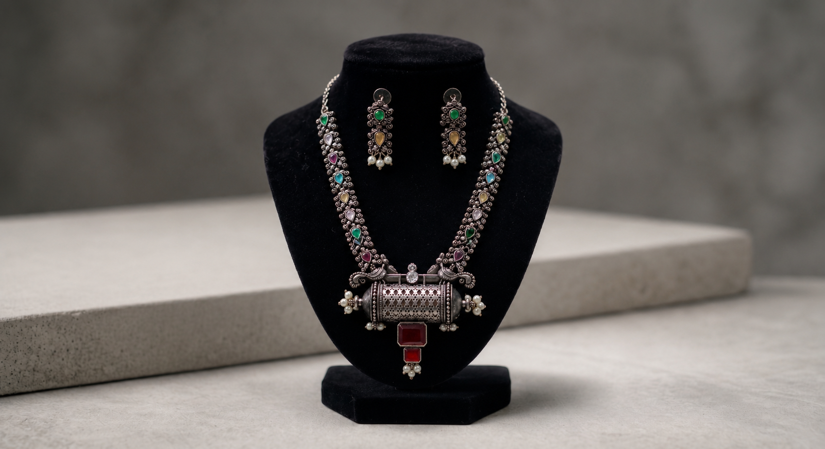 Oxidized Necklace Set